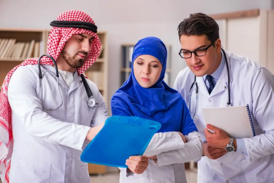 الجهات التي تشترط فحص العمالة المهنية في السعودية